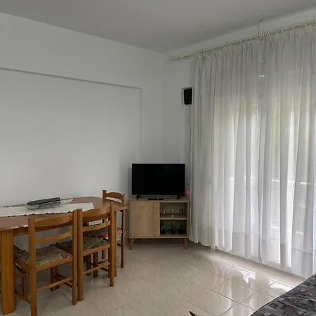Apartment Summer Getaway In Fokia Nea Fokea